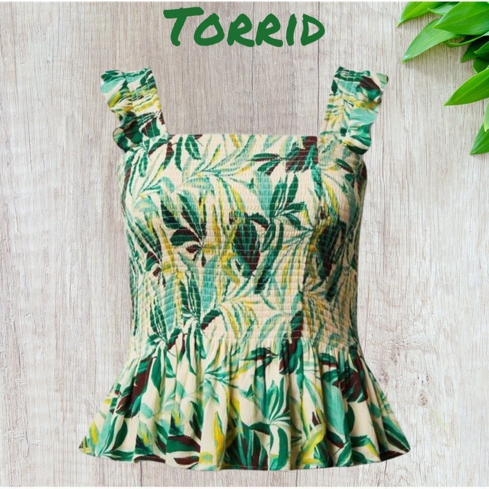 NWT Torrid Peplum Washable Crinkle Gauze Smocked Tank Top